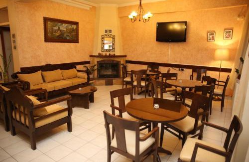 Loutra Ypatis House | Anixis Hotel