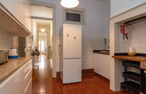 Penha de Franca Apartment | Anjos' City Escape by LovelyStay