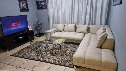 Weltevredenpark Apartment | Ankazimia House at Reedsview