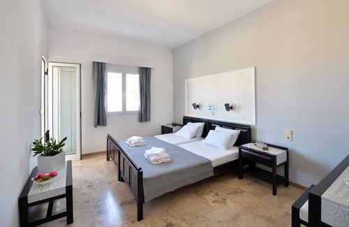 Kokkini Chani Hotel | Anna Apartment II 50 meters from the sea