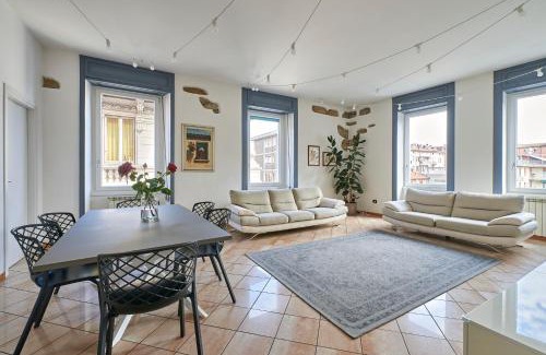 Stazione Apartment | Anna Home Bergamo Deluxe Apartment