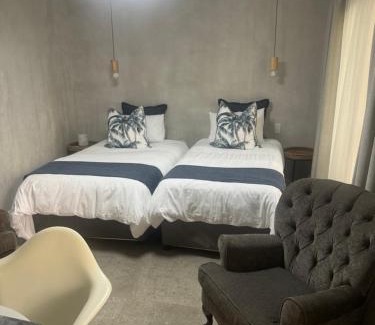Kempton Park Apartment | Annie’s Place Self Catering 2