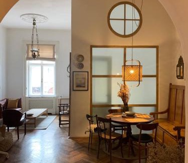 Bistrita Apartment | ANNO 1800