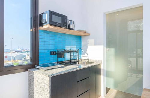 Gemmayzeh Apartment | Anoor Studio 102 in Gemmayze W/Balcony & 24/7 Power