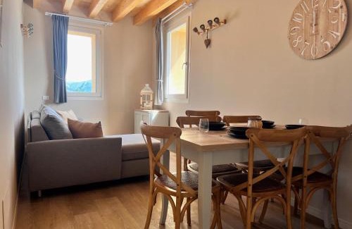 Crociale House | Antica Corte - Lake view