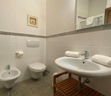 Palaia Bed & Breakfast | Antica Dimora Leones