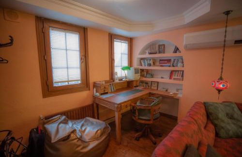 Macka Apartment | Antique Masterpiece Duplex in Beşiktaş