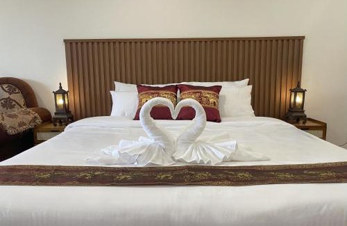 Huay Kaew Apartment | Antique Thai in 1800s style Nimman