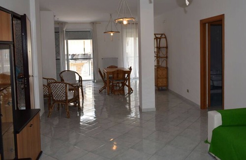 Mola di Bari Apartment | Antonio Big House in Mola