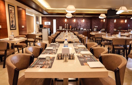 Vellore Hotel | Anukulas Residency - Vellore