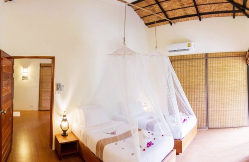 Phanom Hotel | Anurak Community Lodge