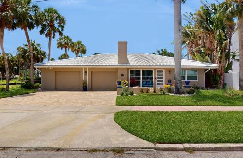 Ringling Estates House | Anything Is Possible