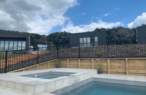 Omiha House | Anzac Bay Views Orchard House