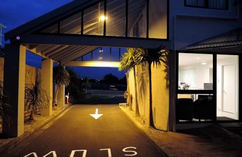 Takapuna Hotel | Anzac Court Motel