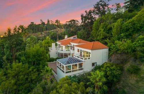 Bel Air Apartment | Anzio Estate
