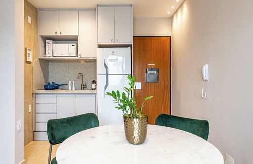 Cerqueira Cesar Apartment | Apartment in Jardins near Paulista and Metro (with vacancy)