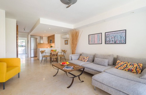 Pasito Blanco House | Apartment in Pasito Blanco near Private Beach