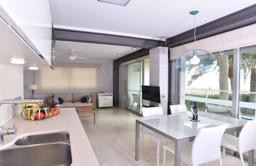 San Agustin Apartment | APARTMENT BOATS, LUXURY FRONTLINE BEACH