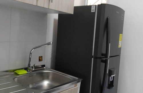 Riohacha Apartment | Apartaestudio Para Familia de 3-4 Personas y Mascota! A 10 Minutos de la Playa!