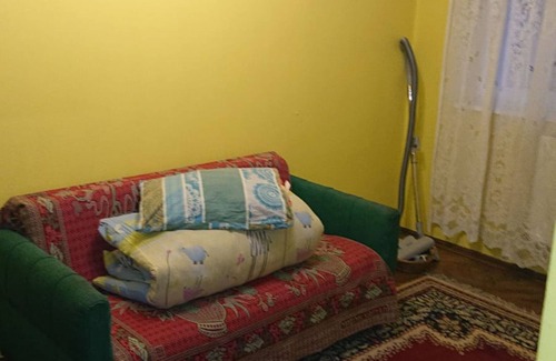 Petrosani Apartment | Apartament 3 rooms, family-friendly