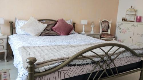 Sibiu Apartment | Apartament Flowers by Mony