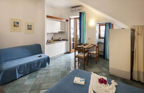 Sant'Angelo Apartment | Apartament Grecale - Residence Le Pleiadi Sant'Angelo
