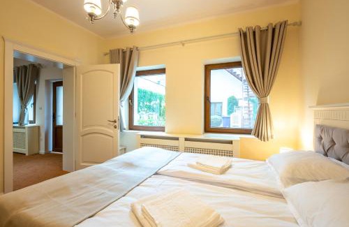 Orastie Apartment | Apartament Hotel H