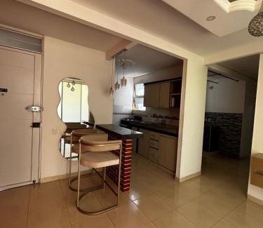 Valledupar Apartment | APARTAMENTO 4 PERSONAS - 1 AIRE ACONDICIONADO - Apartir de 3 noches - PAGAR UNA NOCHE POR ADELANTADO PARA CONFIRMAR RESERVA