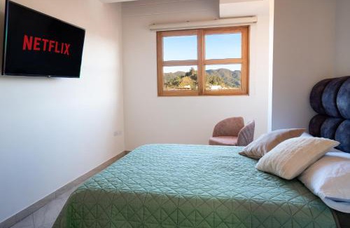 Guatape Apartment | Apartamento 402 - Terraza con Jacuzzi - 3 Habitaciones - Rentas Cortas Gerencial