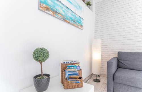 Playa de Arinaga Apartment | Apartamento Acuario Arinaga