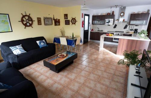 Caleta de Famara Apartment | apartamento anzuelo