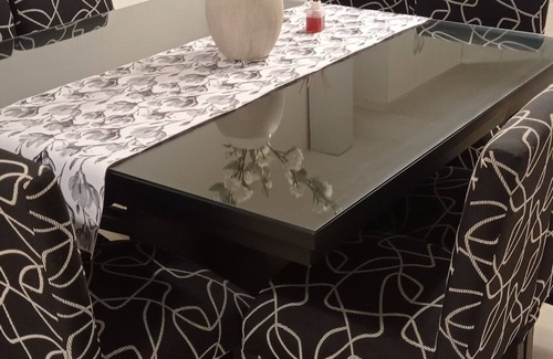 Province of Tierra del Fuego Apartment | Apartamento Cómodo, con Vista a la Montaña y la Bahía