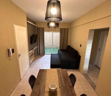 Santiago del Estero Apartment | Apartamento Céntrico para 4 personas con Patio