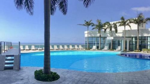 Cartagena District Apartment | Apartamento con Piscina para Vacacionar en Bocagrande Cartagena