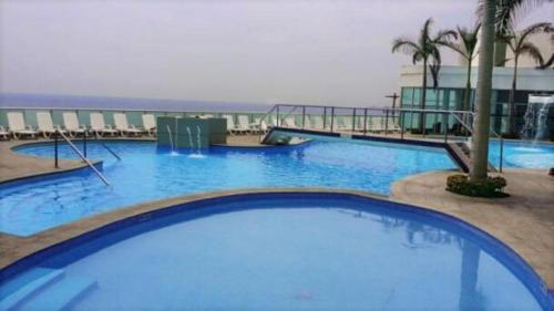 Cartagena District Apartment | Apartamento con Piscina para Vacacionar en Bocagrande Cartagena