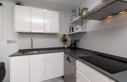 Chayofa House | Apartamento con Piscina Comunitaria y Terraza Independiente