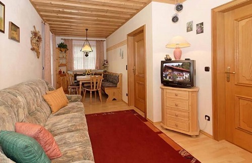 Spiegelau Apartment | Apartamento con Dormitorio, Sala de Estar con Zona de Comedor y Cocina Pequeña Separada