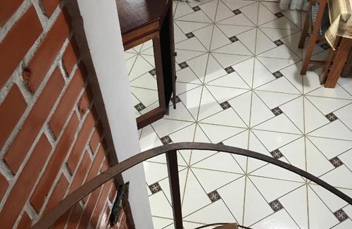 Matinhos Apartment | Apartamento em Privê Saint Etienne