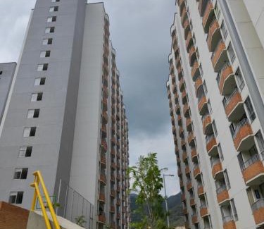 Bucaramanga Apartment | Apartamento en Girón sector colonial cerca del Aeropuerto