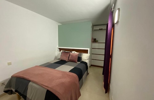 Castillo del Romeral Apartment | Apartamento cerca del mar