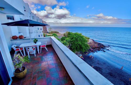 Santa Cruz de Tenerife Apartment | Apartamento en Playa Chica, Las Gaviotas