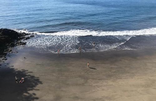 Santa Cruz de Tenerife Apartment | Apartamento en Playa Chica, Las Gaviotas