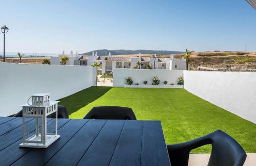 Atlanterra Apartment | Apartamento Poniente