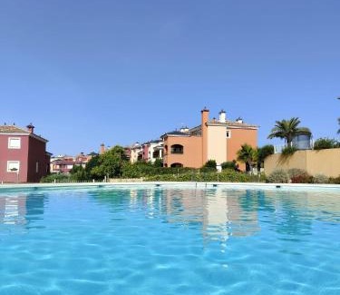 Caserio Los Tarquinos Apartment | Apartamento Excelente