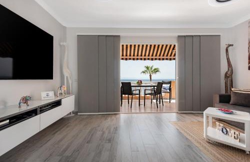 Candelaria Apartment | Apartamento junto al Mar