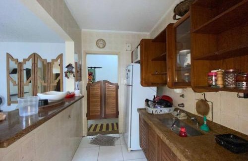 Jardim Ana Maria Apartment | Apartamento Lelis - Descanso para a família e seu pet, pertinho do mar - praia Guarujá - SP