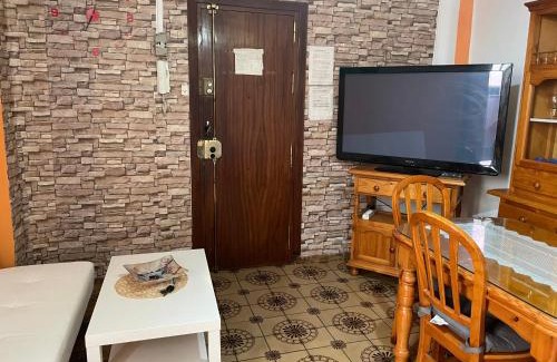 Bailen-Miraflores Apartment | Apartamento Lulu