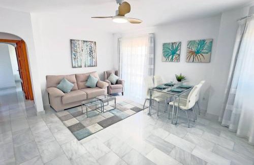 El Faro Apartment | Apartamento luminoso con vistas al mar