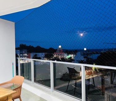 Praia do Morro Apartment | Apartamento NOvo na Praia do Morro Temporada Wi-Fi, Vista Mar, garagem, varanda grande