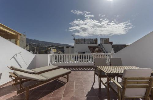 Playa San Juan Apartment | Apartamento Pardela